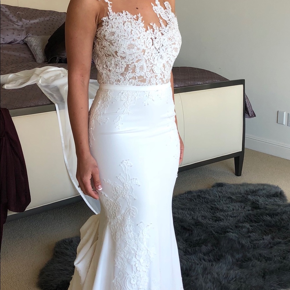 Pronovias “Vicenta” wedding dress